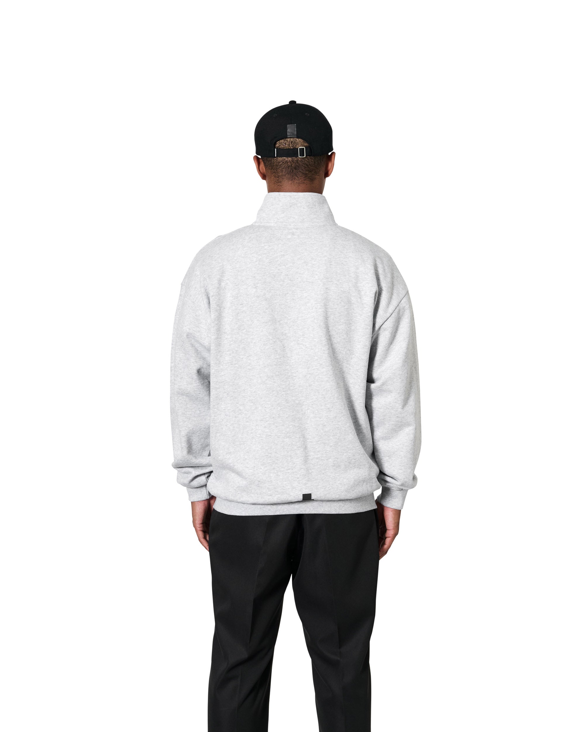 CHARI CO. HALFZIP SWEATS