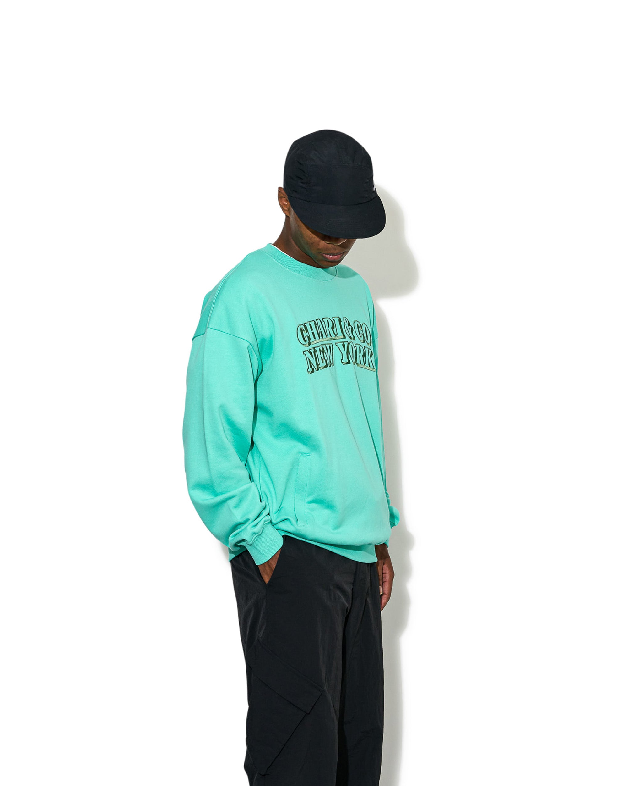 BUCKS CREWNECK SWEATS