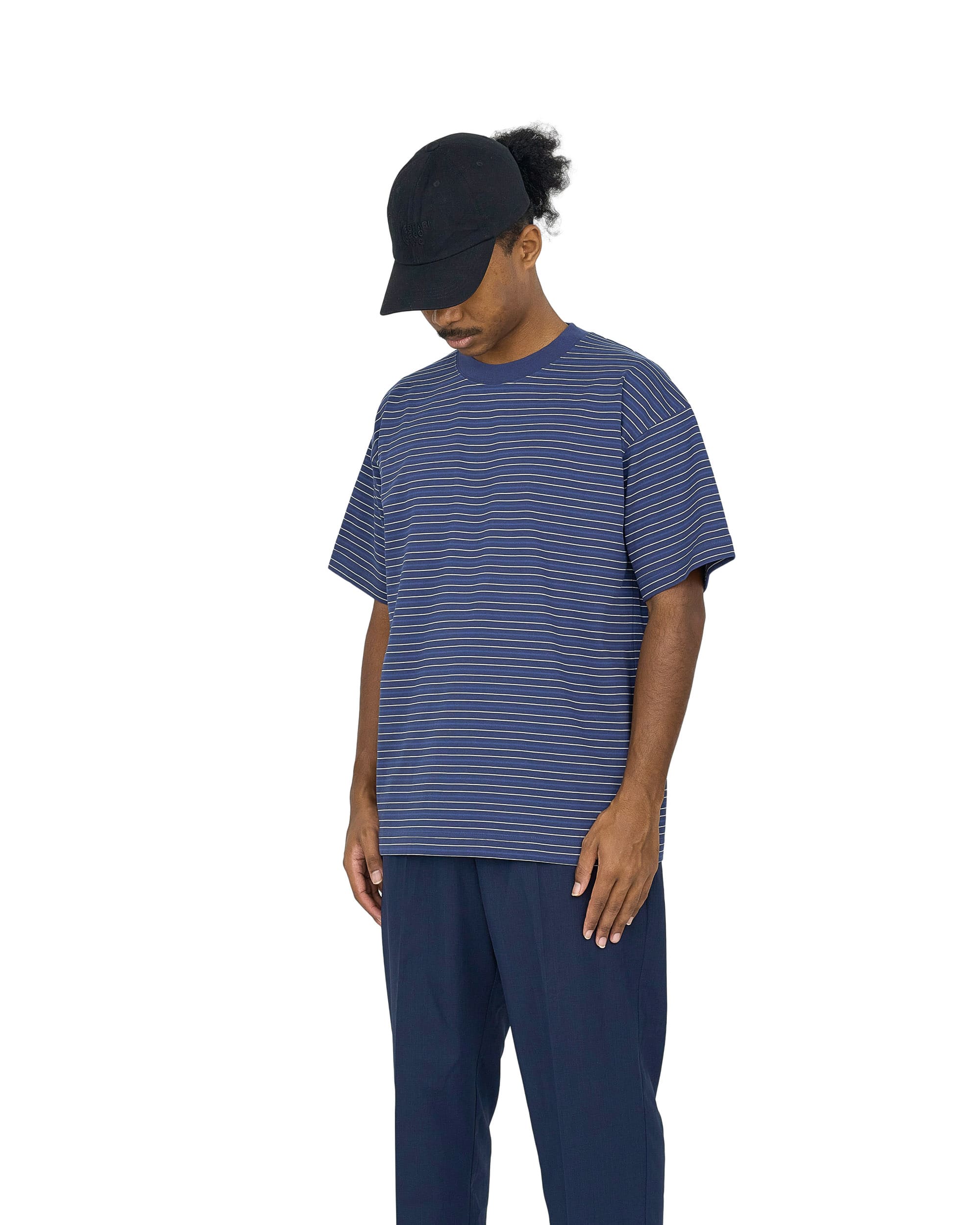 IN BETWEEN TEE