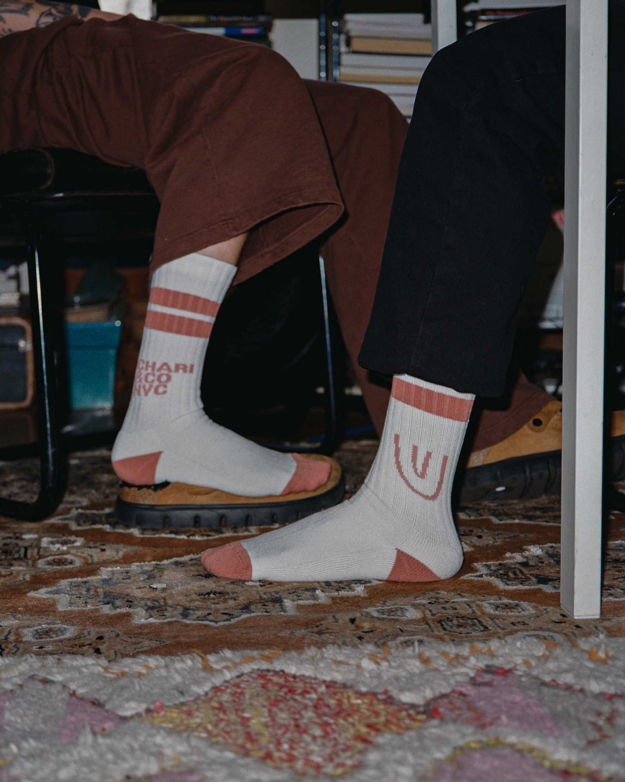 xCHING & CO SALMON SOCKS