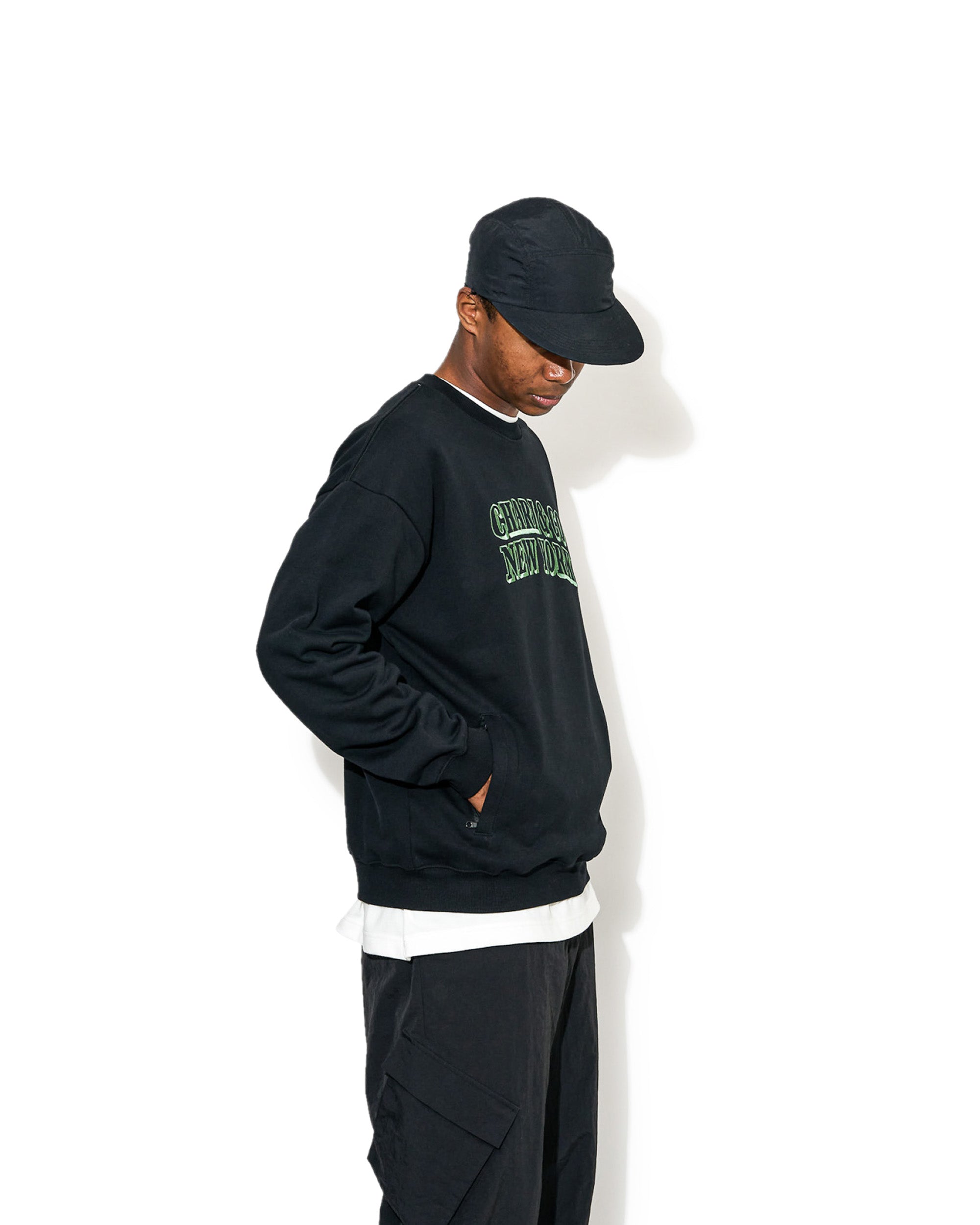BUCKS CREWNECK SWEATS