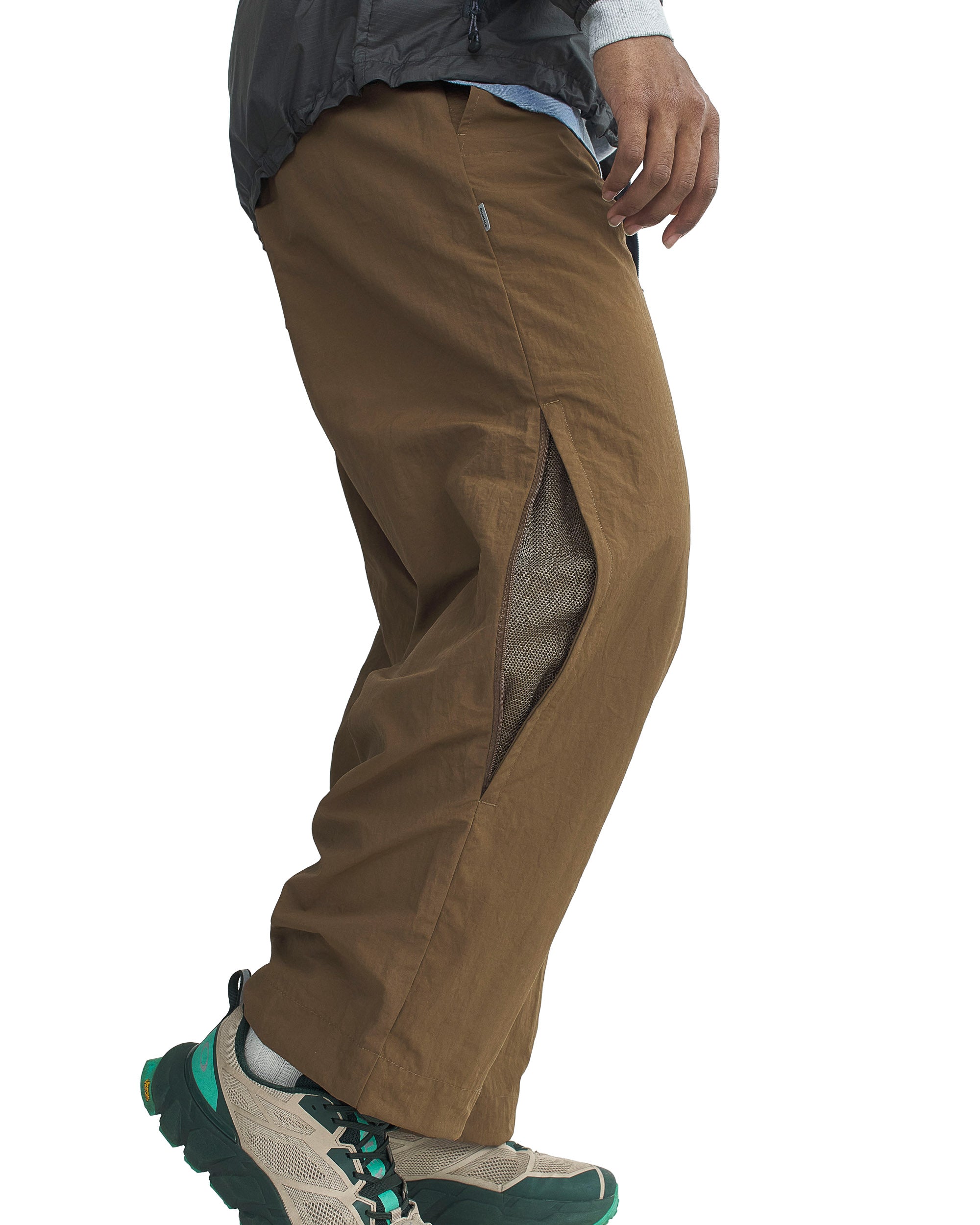 【10月中旬発売予定】SIDE VENTILATED NYLON PANTS